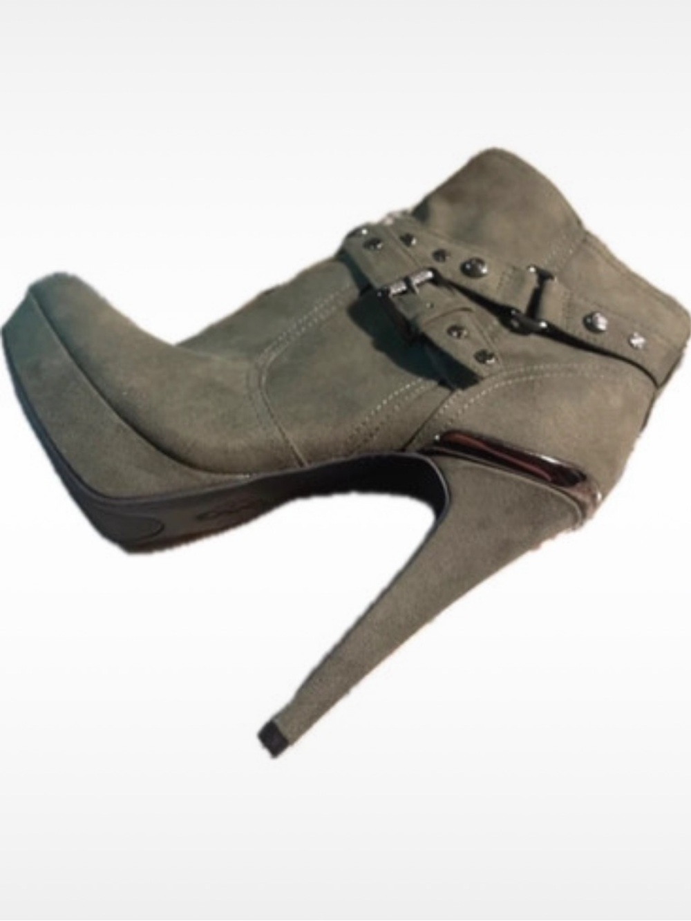 GBG♦️GUESS SKY-HIGH BOOTIE